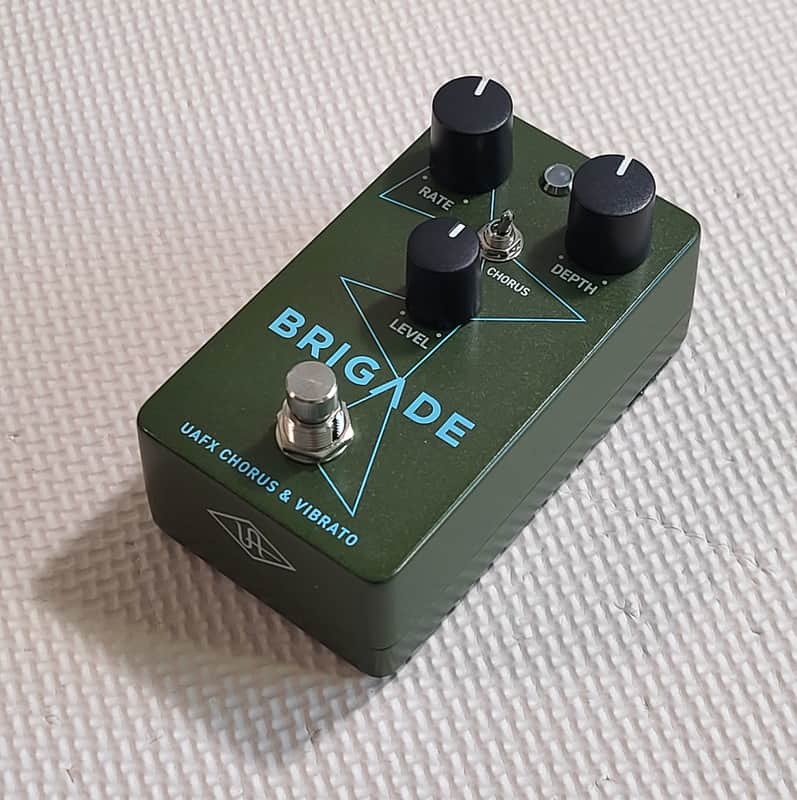 Universal Audio Brigade Chorus & Vibrato Pedal | Reverb