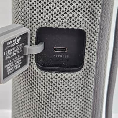 Sony ULT Field YY7862E image 8