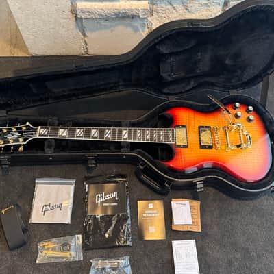 Gibson SG Supreme 2024 - Fireburst image 17