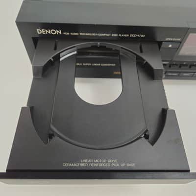 Denon - DCD-1700 - Stereo Compact Disc Player image 4