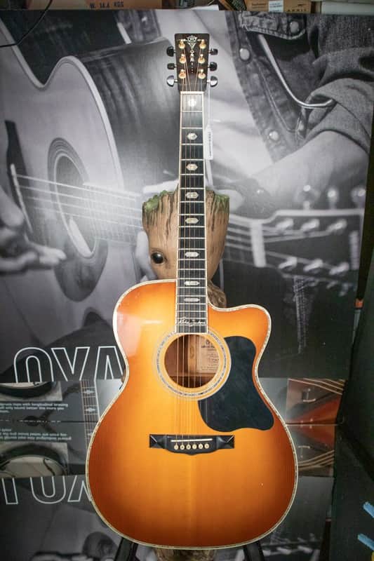 Martin OMC-41 Richie Sambora (Consignment) image 1