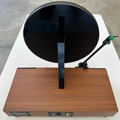 Gramavox Floating Vertical Turntable with Built in Speakers and Line Out - Walnut image 5