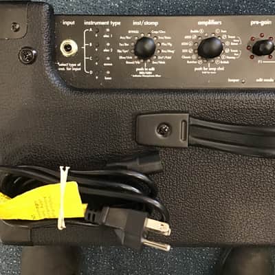 Peavey VYPYRX1 LATE 2000’s - BLACK image 4