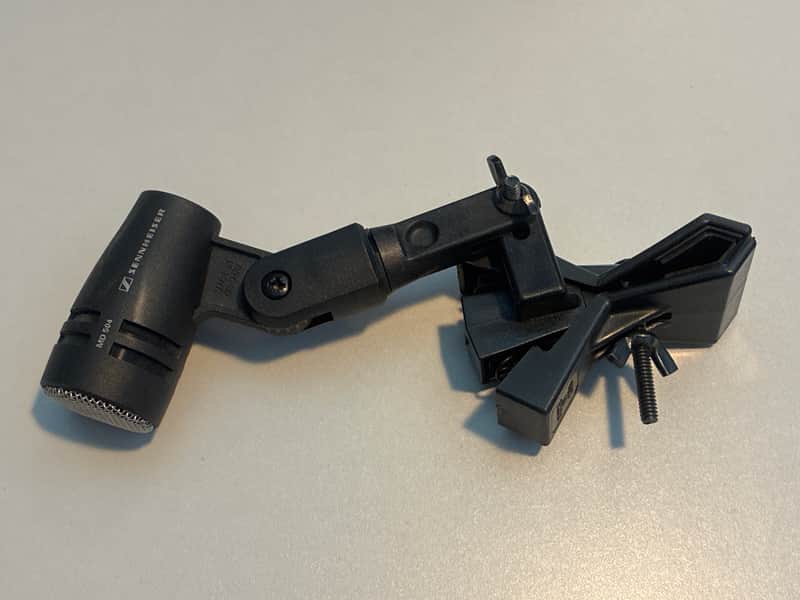 Immagine Sennheiser MD 504 Cardioid Dynamic Mic 1995 - present - Black - 1