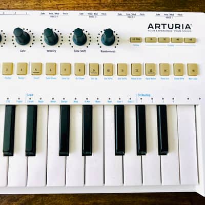 Arturia KeyStep Pro 37-Key MIDI Controller 2020 - Present - White image 5
