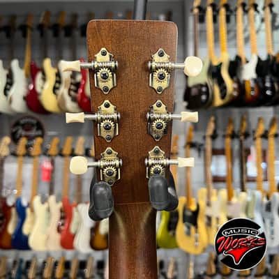 Art & Lutherie   Legacy Faded Black image 9