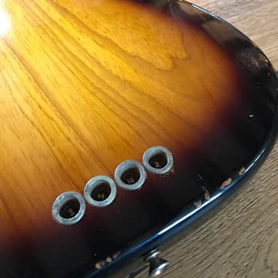 Fender Limited Edition 1955 Relic Precission Bass Left Handed 2015 Two Colour Sunburst image 11