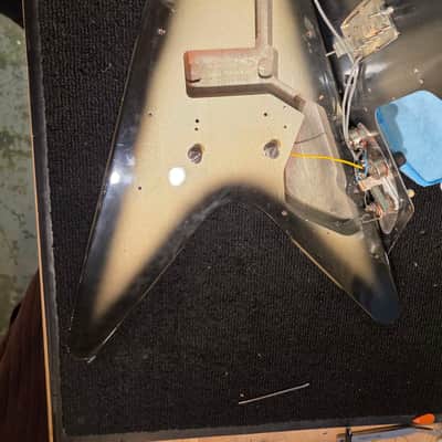 Gibson Flying V Silverburst 1982 image 12