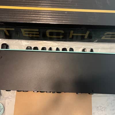 Tech 21 GED-2112 Geddy Lee SansAmp Rackmount Bass Preamp with Effects Loop 2010s - Silver image 7