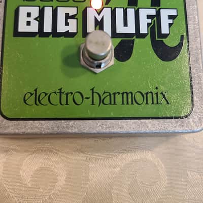 Electro-Harmonix Big Muff Guitar Effects image 6