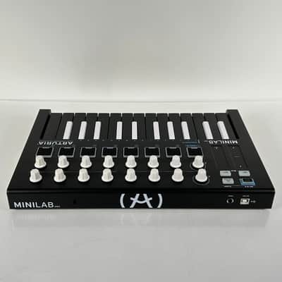 Arturia Minilab MkII 25-Key MIDI Keyboard & Controller image 8