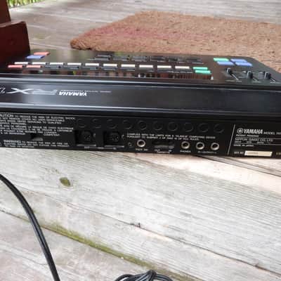 Yamaha rx15 drum machine image 3