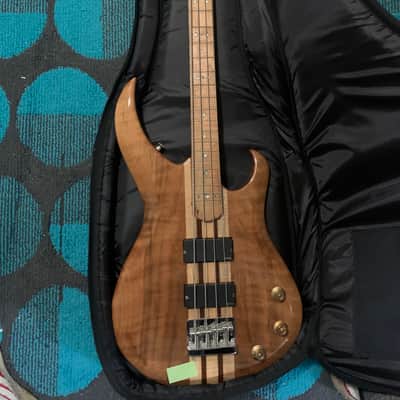 Chazz guitars Custom electric Bass Jazz 2015 Emgs gotoh - Maple ? Custom one of a kind image 12