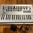 Korg Minilogue 4-Voice Polyphonic Analog Synthesizer 2016 - Present - Silver