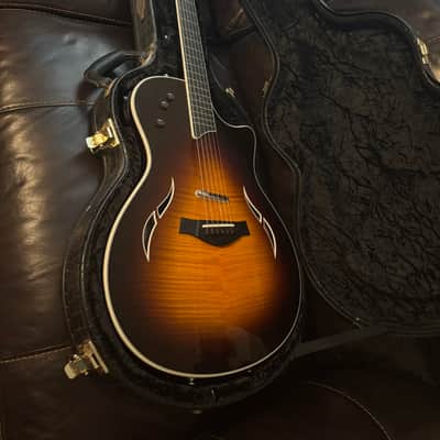 TAYLOR T5-S1 electric guitars