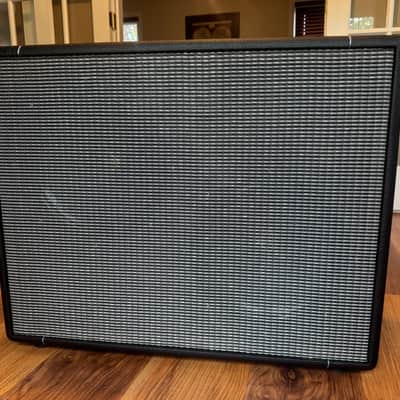 Swanson custom 2x12 cabinet image 1