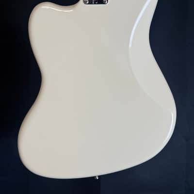 Fender Limited Edition American Professional Jazzmaster with Rosewood Neck 2019 Olympic White image 6