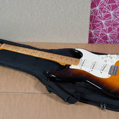 Fender Classic Series 50s Stratocaster (2004) + Fender Deluxe Gig Bag image 1