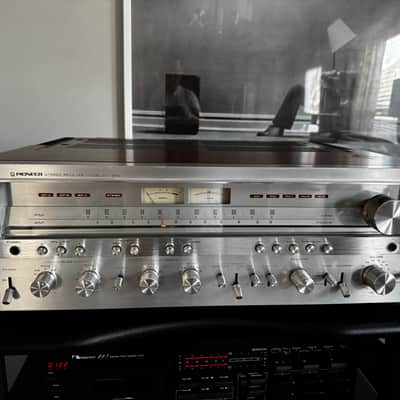 Pioneer SX-1250 160-Watt Stereo Solid-State Receiver 1976 - 1978 - Silver image 2