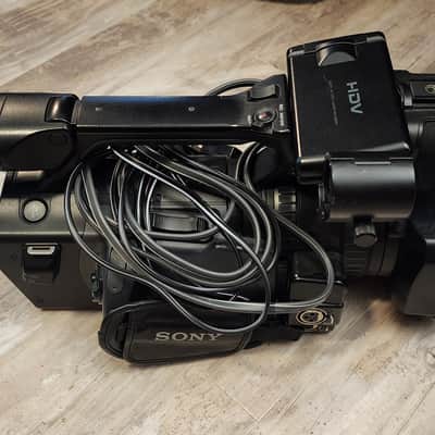 Sony HVR-Z1U Professional HDV Camcorder Kit - Wheeled SKB Case, Remote & Dummy Battery image 1