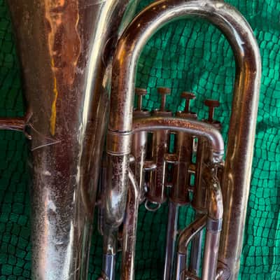 Yamaha YEP-321 4 Valve Euphonium - Lacquer image 13