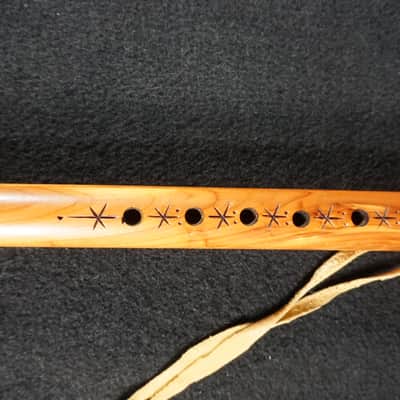 Hard wood Native American Flute - 18.25" image 3