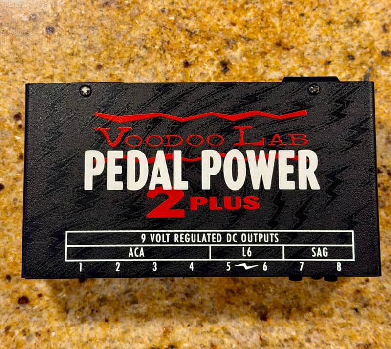 Voodoo Lab Pedal Power 2 Plus with Extra Cables