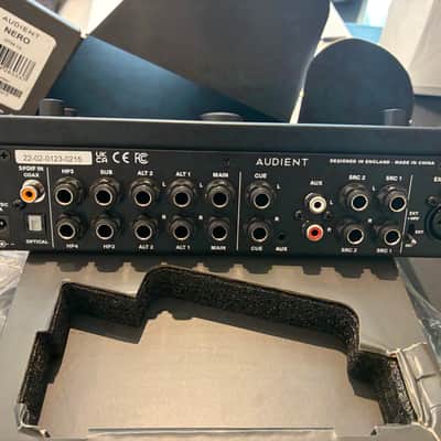 Audient Nero Desktop Monitor Controller 2019 - Black and Gray image 2
