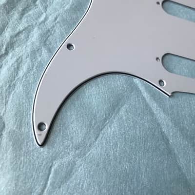 New 3 Ply White 11 Hole Modern-Style Strat s/s/s Fits Fender Guitar Pickguard image 2
