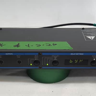 Symetrix Model 402, digital delay,1 In 2 Out, Made in USA image 2