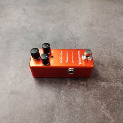 One Control Rebel Red Distortion image 3