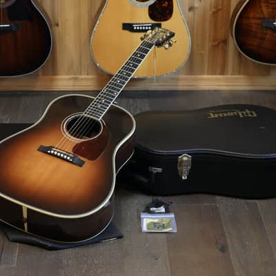 2012 Gibson J-45 Custom Dreadnought Acoustic Guitar Sunburst + OHSC image 1