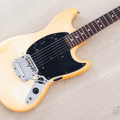 1981 Fender Mustang Vintage Offset Guitar Olympic White w/ Case image 1