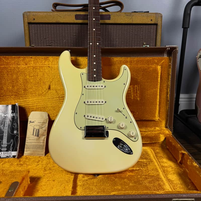 Fender American Vintage '62 Stratocaster | Reverb