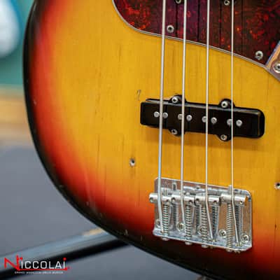 Fender Jazz Bass 3-color Sunburst 1972 Original image 11