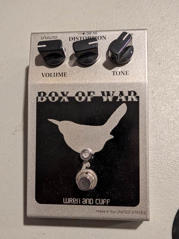 Wren and Cuff Box of War