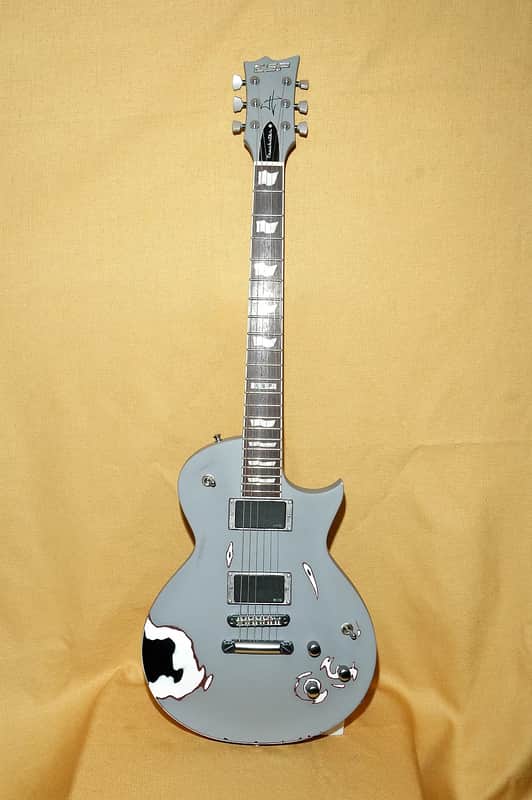 ESP Truckster James Hetfield Signature image 4