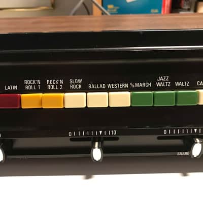 Roland TR-77 Rhythm 77 1970s - Black image 4
