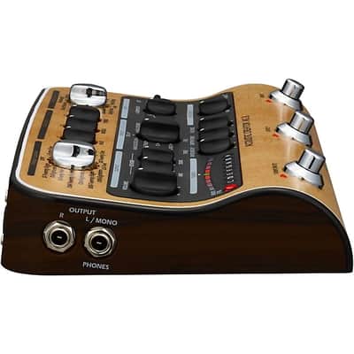 Zoom  AC-3 Acoustic Creator Acoustic Multi-Effects Pedal 2024 - Tan & Brown image 4