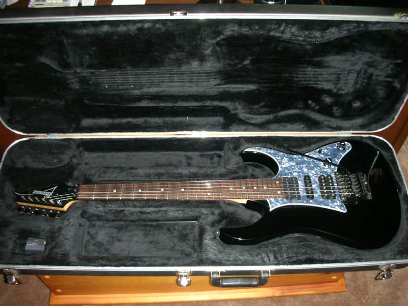 Vintage 1991 Ibanez RG550 w upgrades image 1