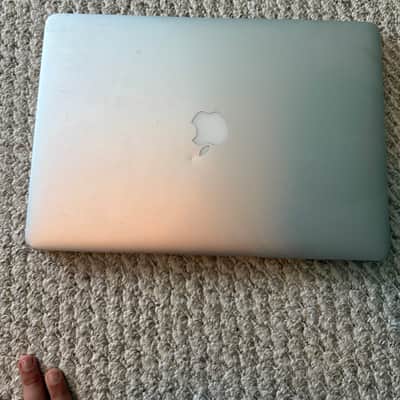 Apple 2015 MacBook Pro 15" Retina Display 2.2GHz Quad-Core i7 16GB/256GB (MJLQ2LL/A) Regular image 2