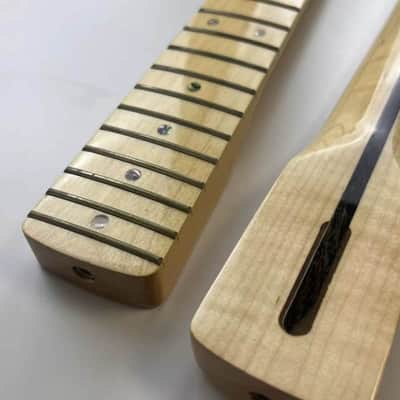 Vintage Tiger Maple Strips Guitar Strat Style Neck, 22 Frets Fingerboard image 4