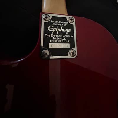 Epiphone Les Paul bass guitar nice shape image 8