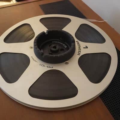 Pioneer RT-909 4-Track Stereo 1/4" Reel-to-Reel Tape Deck 1979 - 1984 - Silver image 3