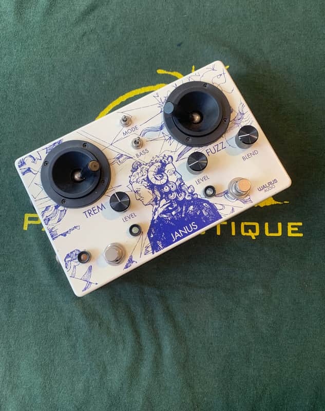 Walrus Audio Janus Tremolo / Fuzz 2012 - Present - White image 1