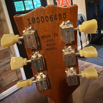 Gibson Les Paul Traditional 2018 - Honey Burst image 3