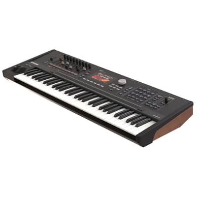 Kurzweil K2061 Synthesizer Workstation [Pre-Order] imagen 6