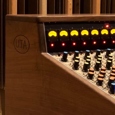 Undertone Audio (UTA) LC-72 48 Channel Console 2015 image 5