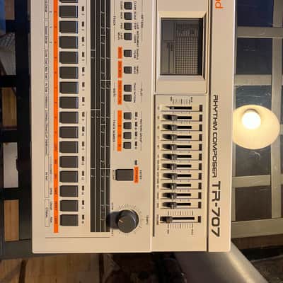 Roland TR-707 Rhythm Composer 1985 - White