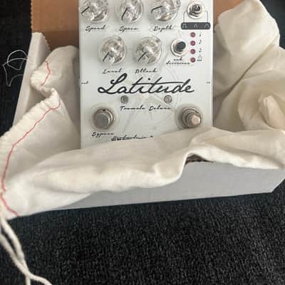 Wampler Latitude Deluxe Tremolo 2014 - White image 2